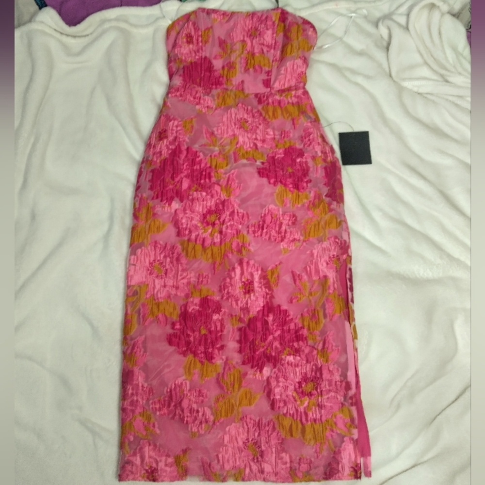 Lulu's Strapless Pink Floral Midi Dress - Picture 5 of 5